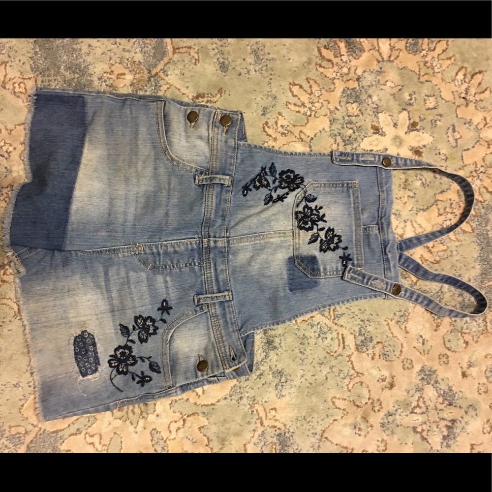 Embroidered overalls